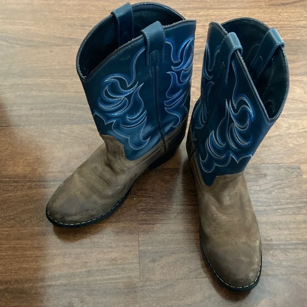 Cody James Brown Leather & Blue Stitch Cowboy Boots Sz 6